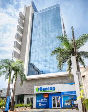 Éxito crediticio ante el BID: un banco nacido para financiar la producción  - Negocios - ABC Color