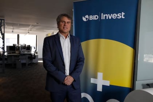 Fábrica de celulosa será financiada por el BID y generará 7 mil empleos  - ADN Digital