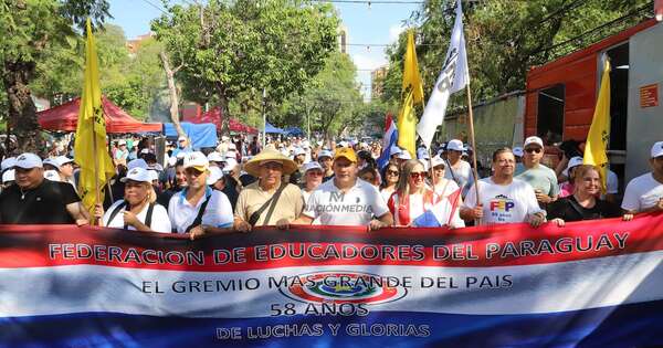 La Nación / “Se hizo un acuerdo muy interesante para los docentes”, afirma titular del MEC