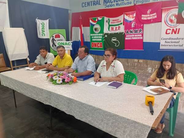 La Central Nacional de Trabajadores exige reforma agraria integral  - Nacionales - ABC Color