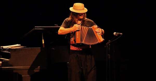 Diario HOY | Renato Borghetti Trio en el Ignacio A. Pane