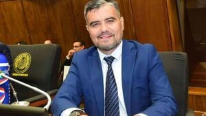 Tribunal del PLRA deja fuera de competencia al ex diputado Édgar Acosta