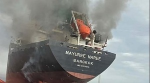 Ataque a carguero tailandés deja marineros desaparecidos