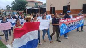 En Alto Paraguay, el 100% de los docentes acatan el paro - Noticias del Chaco - ABC Color