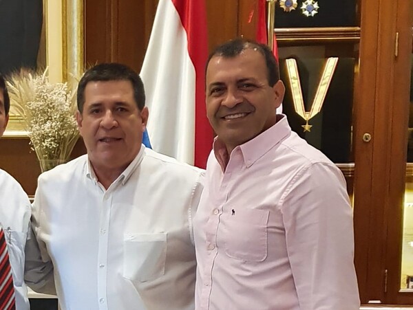 Cartes es el que «da tranquilidad al Partido y a la República, políticamente»