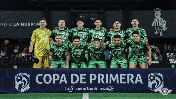 Libertad analiza la contratación de un delantero