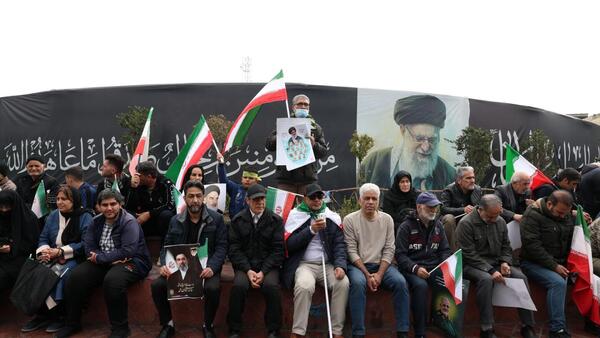 Ormuz, el petróleo y una guerra sin fecha de fin: Ya son 12 días de la ofensiva de EEUU contra Irán