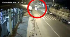 Diario HOY | Motociclista fallece tras chocar contra camión repartidor en San Lorenzo