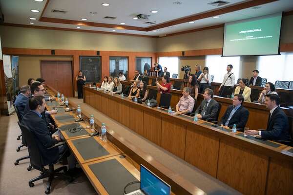 Fundan la primera cámara de comercio de créditos de carbono del Paraguay, ¿quiénes la componen? - Economía - ABC Color