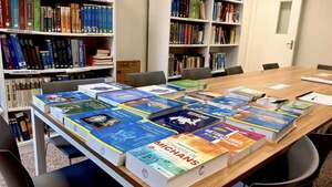 Biblioteca del Hospital General de Itapúa fortalece la formación de estudiantes y profesionales de la salud