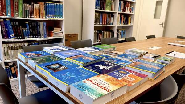 Biblioteca del Hospital General de Itapúa fortalece la formación de estudiantes y profesionales de la salud