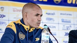 Otálvaro explicó los motivos de su salida de Luqueño