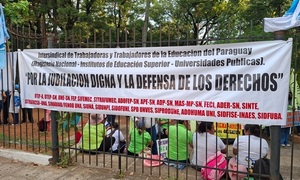 Gremios docentes mantienen protestas pese a ajustes del Senado a la reforma de la Caja Fiscal - OviedoPress