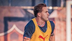 Baja sensible: Piris Da Motta se pierde el duelo ante Trinidense por lesión