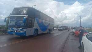 Docentes levantan bloqueo de la ruta PY05 en Pedro Juan Caballero - Nacionales - ABC Color