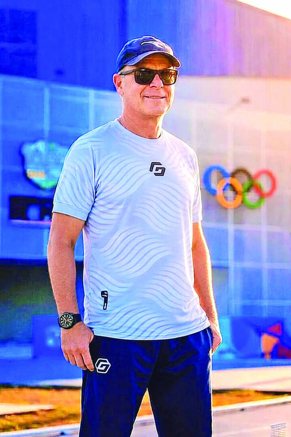 Aihue, en Cerro ndaje “hay jugadores que ganan millones y no rinden”