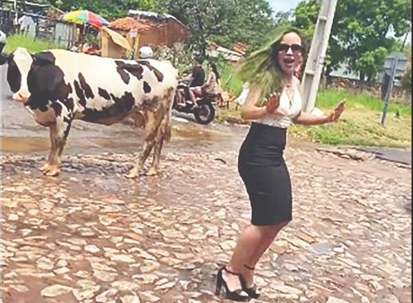 Miss Bache: "Siento que me apoyan también los animalitos"