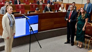 Cartistas blindan a Erico Galeano y le conceden permiso indefinido