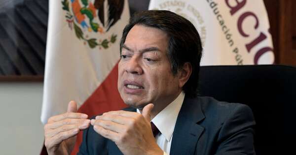 La Nación / México considera limitar el acceso de los menores a las redes sociales