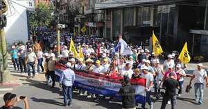 La Nación / Caja fiscal: docentes evaluarán este jueves si recurrirán a un nuevo paro