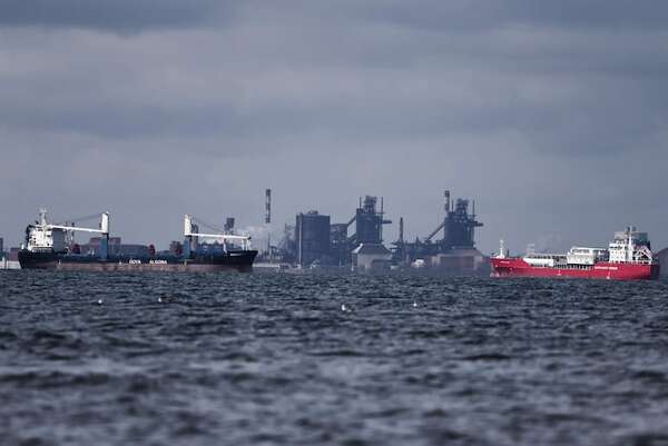 Países del Golfo redujeron su producción petrolera en al menos 10 millones de barriles diarios - Mundo - ABC Color