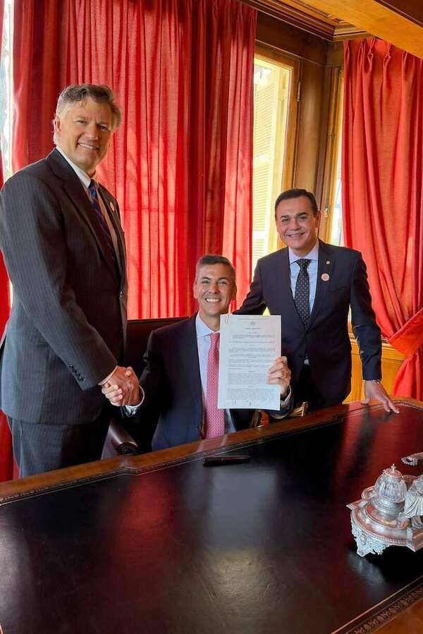 Peña promulga desde Chile acuerdo militar SOFA con EE.UU. - Mundo - ABC Color