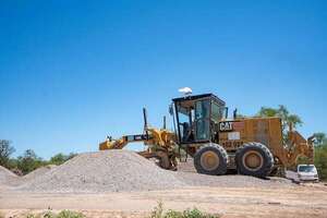 Constructoras advierten posible paralización de obras públicas por deuda del Gobierno - Nacionales - ABC Color