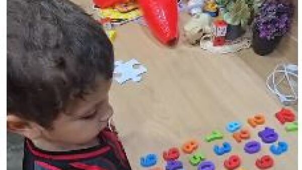 MEC no sabe qué hacer con niño genio