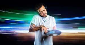 La Nación / DJ Ronald, el hijo del exfutbolista Ronaldo animará show de COP Expo