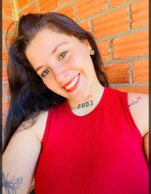 Fallece joven tras grave siniestro vial entre camión y motocicleta en Hohenau