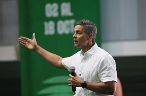 Peña no sabía de vivienda adjudicada a Chaqueñito y pedirá informes - Noticiero Paraguay