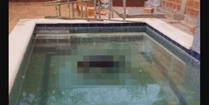 Albañil fallece tras caer a una piscina mientras trabajaba en una quinta