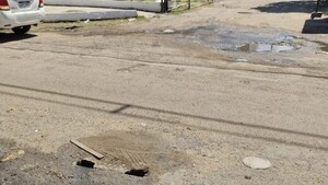 Roberto L. Petit: Agua servida, malos olores y viviendas que se inundan desde hace 10 años