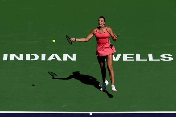 Sabalenka aplaca a la joven Mboko y avanza a semifinales - Tenis - ABC Color