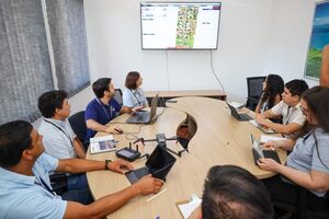 Itaipú recibe reconocimiento internacional por innovación en sistema geoespacial - ADN Digital