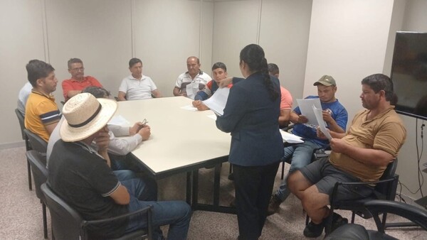 Liberan a 11 cañicultores detenidos tras incidentes durante protesta en Mauricio José Troche