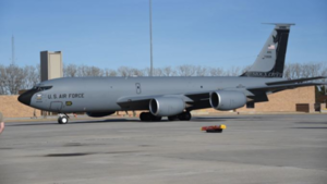 Un avión cisterna de EEUU se estrella en Irak, pero Irán asegura que fue a causa de un misil iraquí