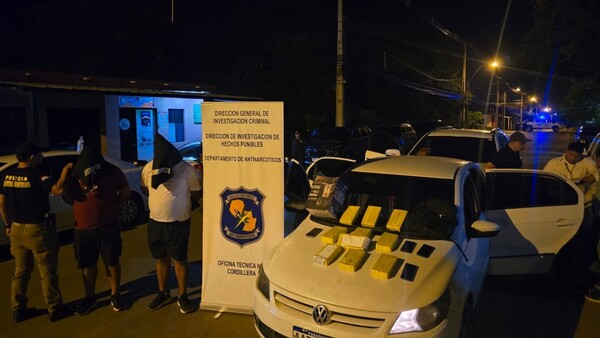 Detenidos en el estacionamiento de un súper con 10 kilos de cocaína