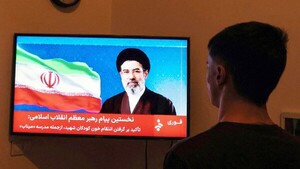 Nuevo líder supremo iraní promete venganza y cierra Estrecho de Ormuz