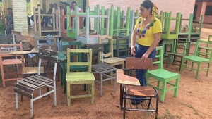 Denuncian entrega de muebles escolares en mal estado en comunidad educativa de Belén