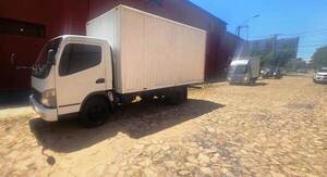 En asalto tipo comando roban electrónicos por valor de USD 200.000 •