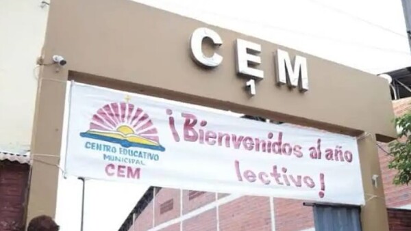 Susto por posible meningitis: suspenden clases en dos escuelas de CDE
