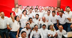 Basura, baches y seguridad: Camilo presenta su plan y se prepara para un mano a mano con Sole