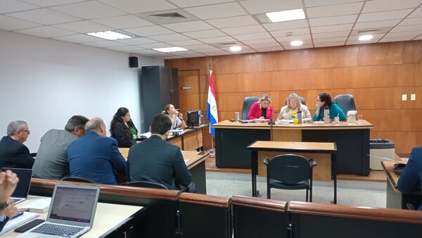 Tribunal confirma condenas de ex ministro Joaquín Roa y empresario Alberto Koube