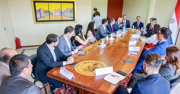 La Nación / Estabilidad macroeconómica, fiscal y ubicación de Paraguay atraen a empresarios franceses