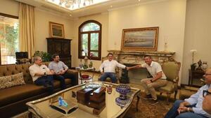 Cartes vuelve al sanatorio 11 días después de su internación para estudios médicos