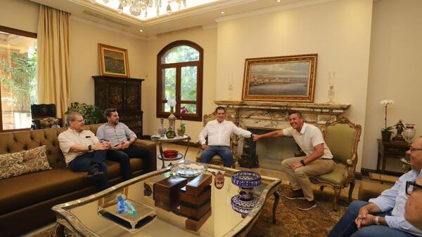 Cartes vuelve al sanatorio 11 días después de su internación para estudios médicos