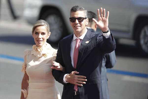 Canciller anuncia nuevo viaje de Santiago Peña - Política - ABC Color