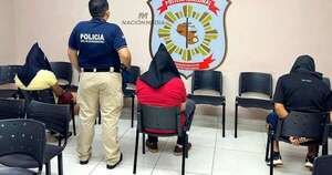 La Nación / Allanamientos simultáneos por robo en Naranjal resultaron en cinco detenidos