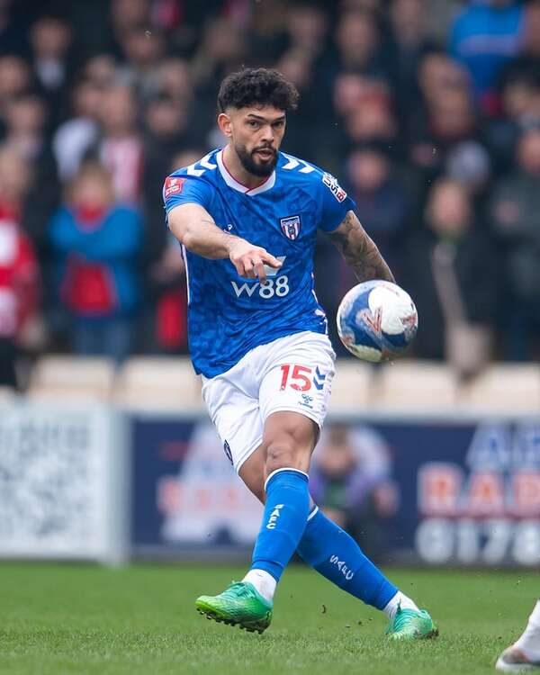 Alderete-Gómez, duelo paraguayo en la Premier League - Fútbol Internacional - ABC Color